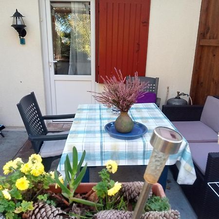 Guesthouse La Burle Parentis-en-Born Kamer foto